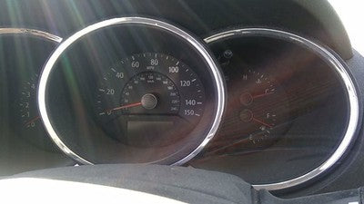 2011-2013 Kia Sorento Speedometer Cluster Instrument Gauges Panel Oem Dash