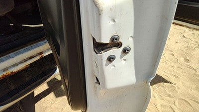2005 Sierra 1500 Hd Passenger Right Rear Door Latch With Rods/Cables Oem Back