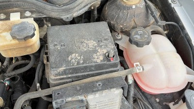 2007 Saturn Ion Engine Fuse Box Power Distribution Panel Oem 2.2L 15857846