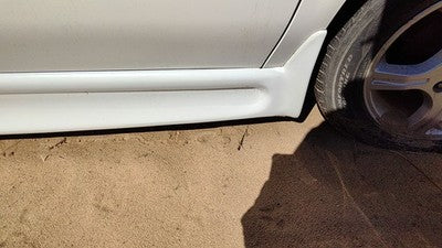 05-08 Uplander Passenger Right Lower Rocker Panel Moulding Side Skirt White 50U