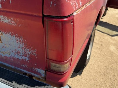 1982-1993 Chevy S10 Pickup Passenger Right Tail Light Brake Lamp Oem Rear