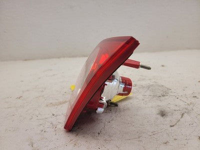 2006-2010 Vw Passat Passenger Right Tail Light Sedan Lid Mounted Brake Lamp Oem