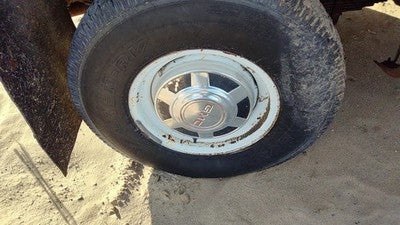 1976-1991 Gmc Sierra C3500 Hub Cap Wheel Cover Oem 00349095