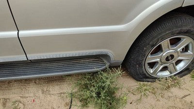 03 Lincoln Aviator Driver Left Rear Moulding From Door Back Trim Strip Silver Jp