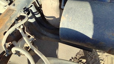 1996 Isuzu Npr Mount Bracket For Air Cleaner Oem 4Bd2 3.9L