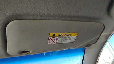 2003-2006 Mitsubishi Outlander Passenger Right Sun Visor Oem Mr975249ha