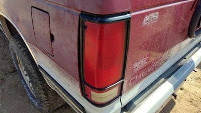 1983-1994 S10 Blazer Driver Left Tail Light Oem Brake Lamp Rear 919679