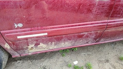 00-04 Chevy Venture Driver Left Front Moulding From Door Oem Trim Strip Red 72U