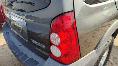 2005-2006 Mazda Tribute Passenger Right Tail Light Oem Brake Lamp Rear
