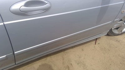 06-09 Saab 9-5 Passenger Right Front Moulding on Door Trim Strip 309 SNOW SILVER