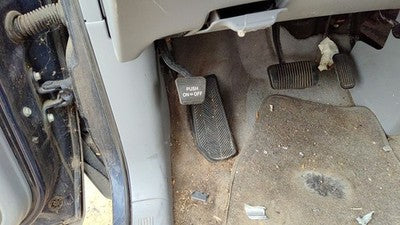 2001 Toyota Sienna Parking Brake Pedal Assembly Oem Complete Emergency Unit