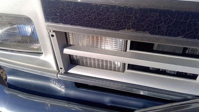 1989 Chevy G20 Van Passenger Right Front Turn Signal Light Lamp Grille Mounted