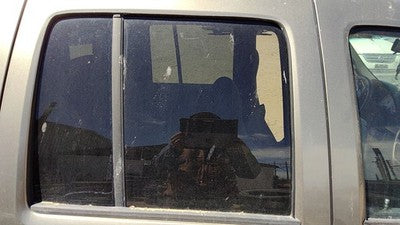 2002-2006 Jeep Liberty Passenger Right Rear Side Window Door Glass Oem Back