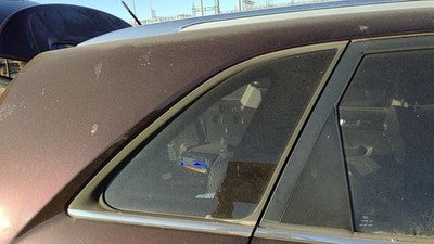 2011-2015 Kia Sorento Passenger Right Rear Quarter Glass Back Side Window Oem
