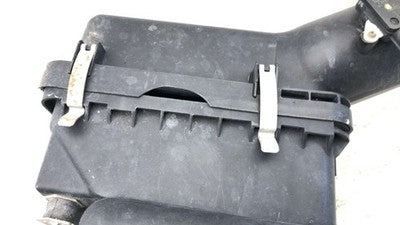 10-12 Legacy Outback Air Intake Cleaner Filter Box Housing With Tube 2.5L