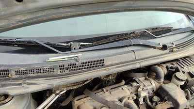 2007-2012 Nissan Sentra Passenger Right Windshield Wiper Arm Oem Blade Lever