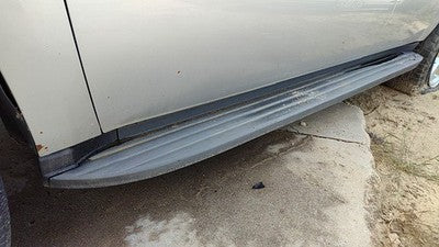 2007-2014 Chevy Tahoe Driver Left Running Board Oem Side Step