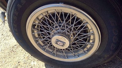 1984-1985 Olds 88 15" Wheel Cover Oem Wire Type Hub Cap Factory Spoke Design