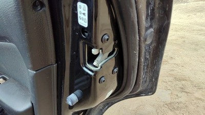 2006-2012 Ford Fusion Passenger Right Rear Door Latch With Rods/Cables Oem Back