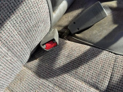 1991 Isuzu Pup Passenger Right Front Seat Belt Buckle Receiver Oem Gray