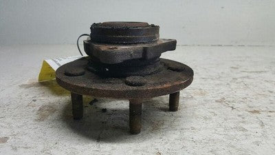 2005 Dodge Ram 1500 Hub Front Excluding Mega Cab Without Sensor 52070321Aa