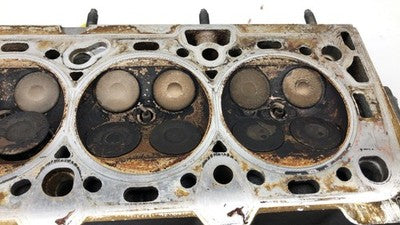 2010-2011 Chevy Aveo Cylinder Head Oem Dohc 1.6L 55578736