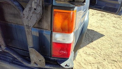 1987-1995 Nissan Pathfinder Passenger Right Tail Light Brake Lamp Oem Rear