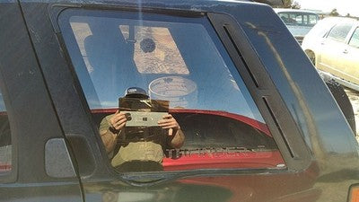 1990-1995 Nissan Pathfinder Driver Left Rear Quarter Glass Back Side Window Oem