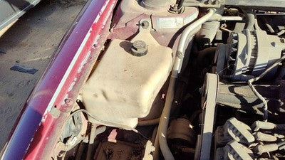 1996 Olds 88 Coolant Reservoir Radiator Overflow Tank Bottle Oem