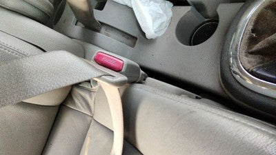 2006-2011 Chevy Hhr Passenger Right Front Seat Belt Buckle Receiver Oem Gray 14B