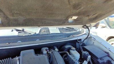2007 Gmc Envoy Windshield Wiper Cowl Vent Trim Panel Oem Cover