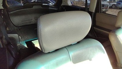2004-2011 Mitsubishi Endeavor Pair Of Headrests Oem Left Right Set Front Seat