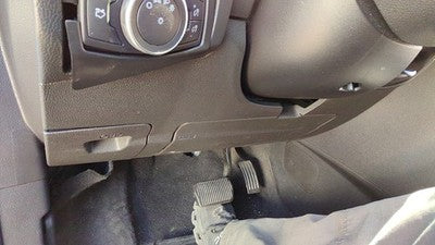 15-18 Ford Focus Lower Dash Under Column Knee Bolster Trim Panel Oem Black Yw