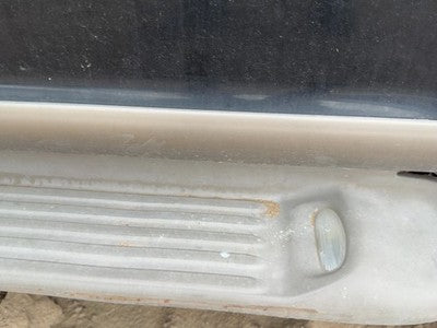 1997-2002 Ford Expedition Driver Left Rear Lower Moulding From Door Oem Back