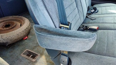 1991-95 GMC Safari Passenger Right Rear Arm Rest Side Back Seat OEM RH 15649704