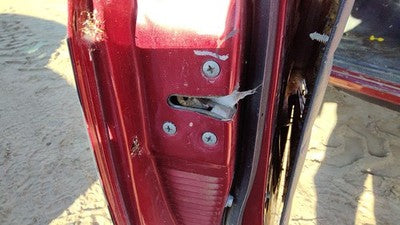 1996 Nissan Hardbody Driver Left Front Door Latch With Rods/Cables Oem