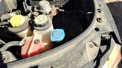 2005-2009 Land Rover Lr3 Windshield Washer Fluid Reservoir With Pump Wiper Tank
