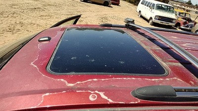 2003-2007 Chrysler Town Country Sun Roof Glass Oem Top Window 05093945Aa