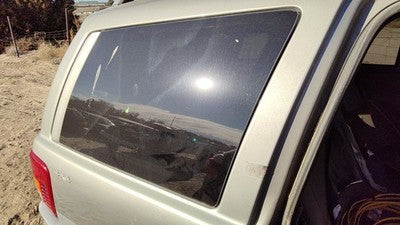 99-04 Jeep Grand Cherokee Passenger Right Rear Quarter Glass Back Side Window