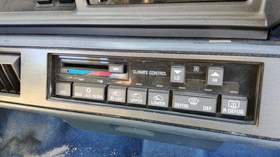 89-90 Olds Cutlass Cierra Temperature Control Module In Dash Heater Ac Head Unit