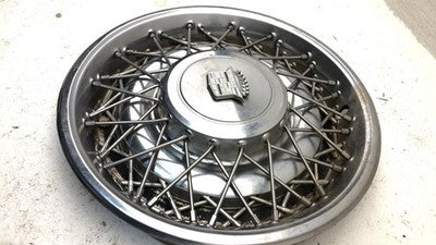 1980-1984 Deville Sedan Hub Cap Wheel Cover Oem