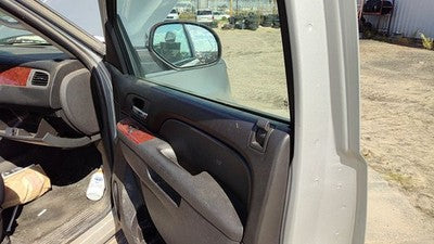 2010-2014 Chevy Tahoe Passenger Right Front Door Trim Panel With Switches Black