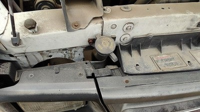 1996 Ford Van E250 Windshield Washer Fluid Reservoir With Pump Oem Wiper Tank