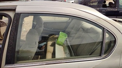 2000-2001 Nissan Maxima Driver Left Rear Side Window Door Glass Oem Back