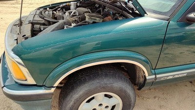 1995-2005 S10 Blazer Driver Left Front Fender Oem Green 12377871