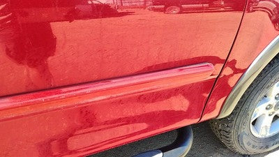 1999-2004 Ford F150 Passenger Right Front Moulding From Door Oem Trim Strip Red