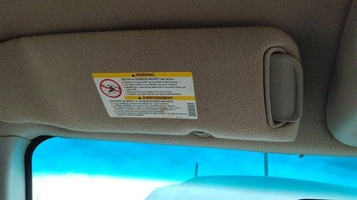 2000-2001 Chevy Silverado 2500 Driver Left Sun Visor Oem Tan 52D 15069545