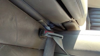 2003 Lincoln Town Car Driver Left Front Seat Belt Buckle Receiver Oem Gray