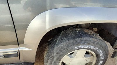 1992-1999 Chevy Suburban Passenger Right Front Flare Moulding From Fender Oem