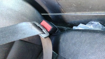 2004-2010 Bmw X3 Passenger Right Front Seat Belt Buckle Receiver Oem Gray